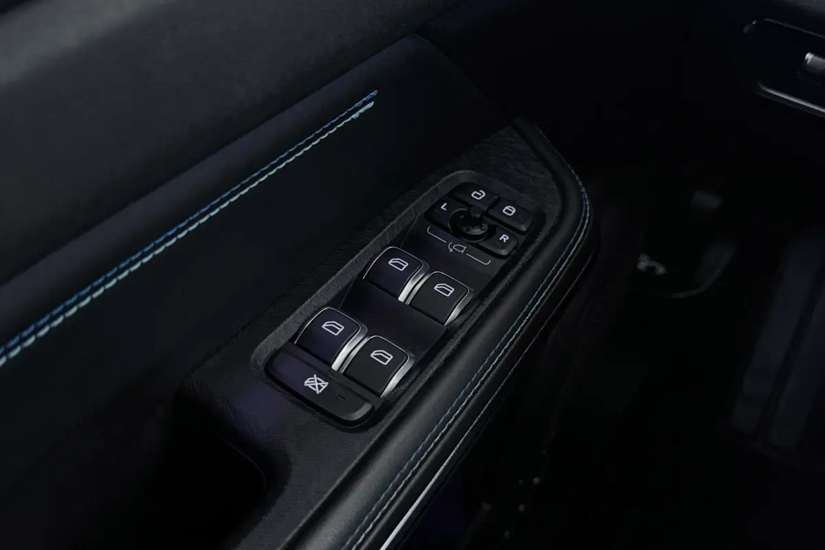 1.5 | Trekhaak | Panoramadak | Org NL | CarPlay | Camera | Infinity | Stoelverwarming |