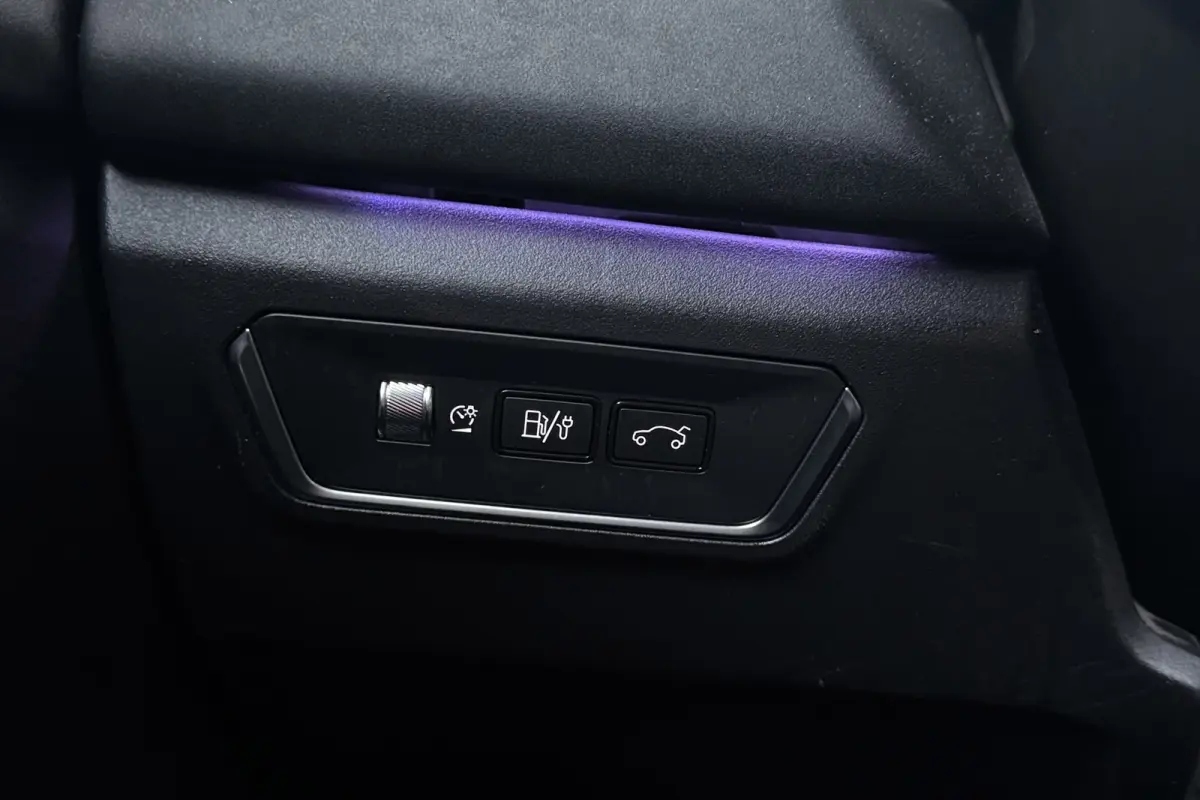 1.5 | Trekhaak | Panoramadak | Org NL | CarPlay | Camera | Infinity | Stoelverwarming |