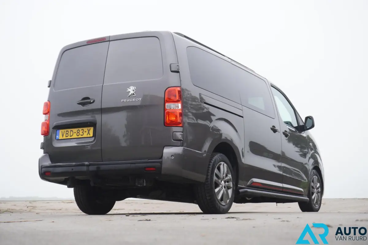 Bestel 231L 2.0 BlueHDI 180 DC Premium