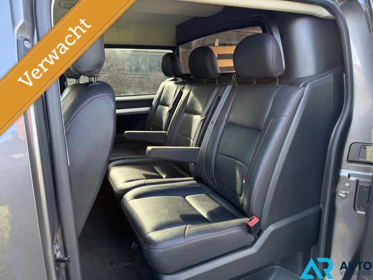 Bestel 231L 2.0 BlueHDI 180 DC Premium