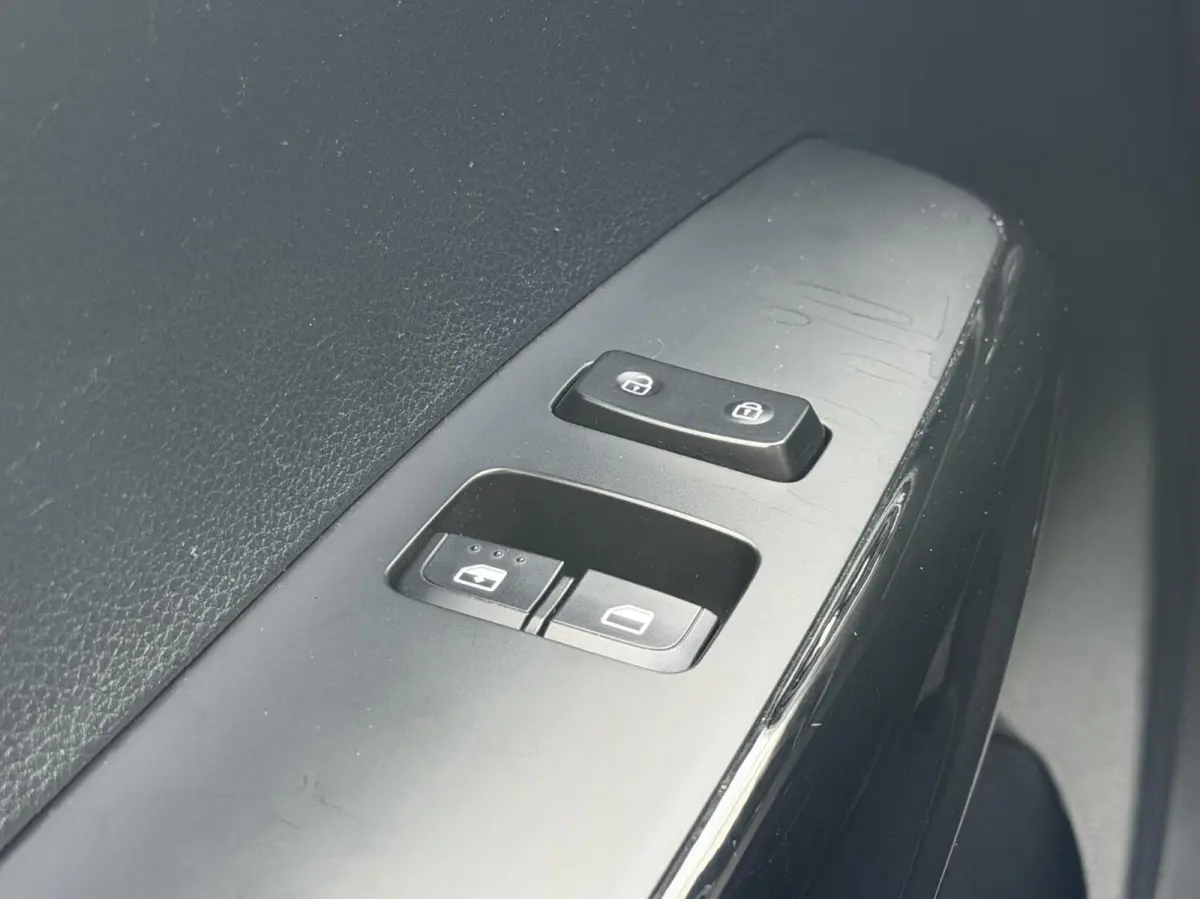 1.0 DPi ComfortLine 5p | Airco | Radio-Multimedia | Cruise Control | CV | NL auto