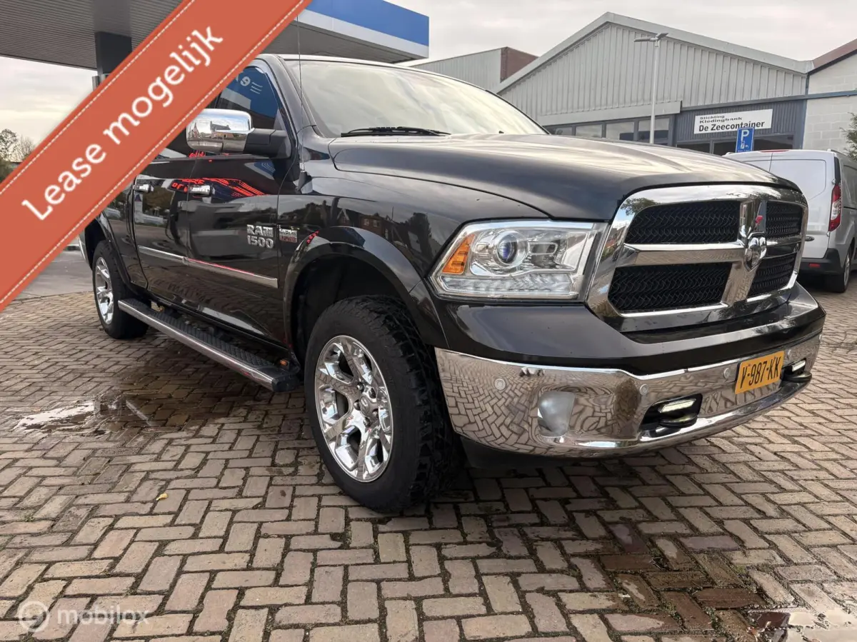 1500 4X4 5.7 V8 Laramie originele nl auto met NAP