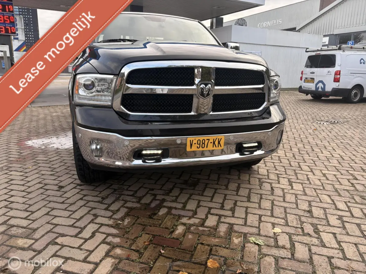 1500 4X4 5.7 V8 Laramie originele nl auto met NAP