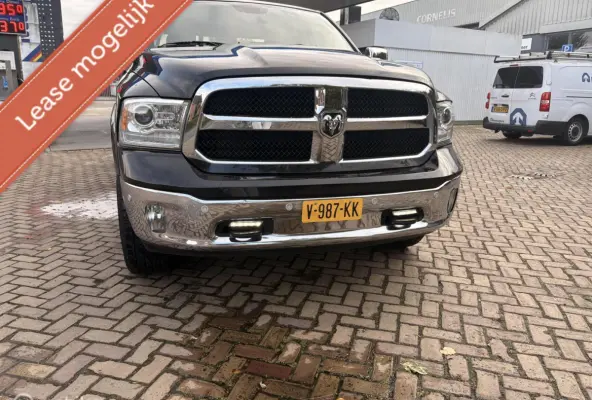 1500 4X4 5.7 V8 Laramie originele nl auto met NAP