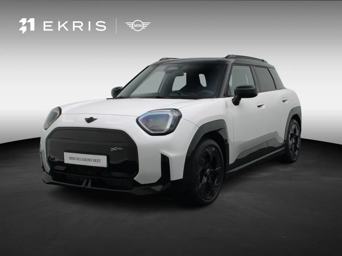 SE John Cooper Works + Pakket M + Glazen Panormadak + Comfort Access + Stuur- & Stoelverwarming + 18''