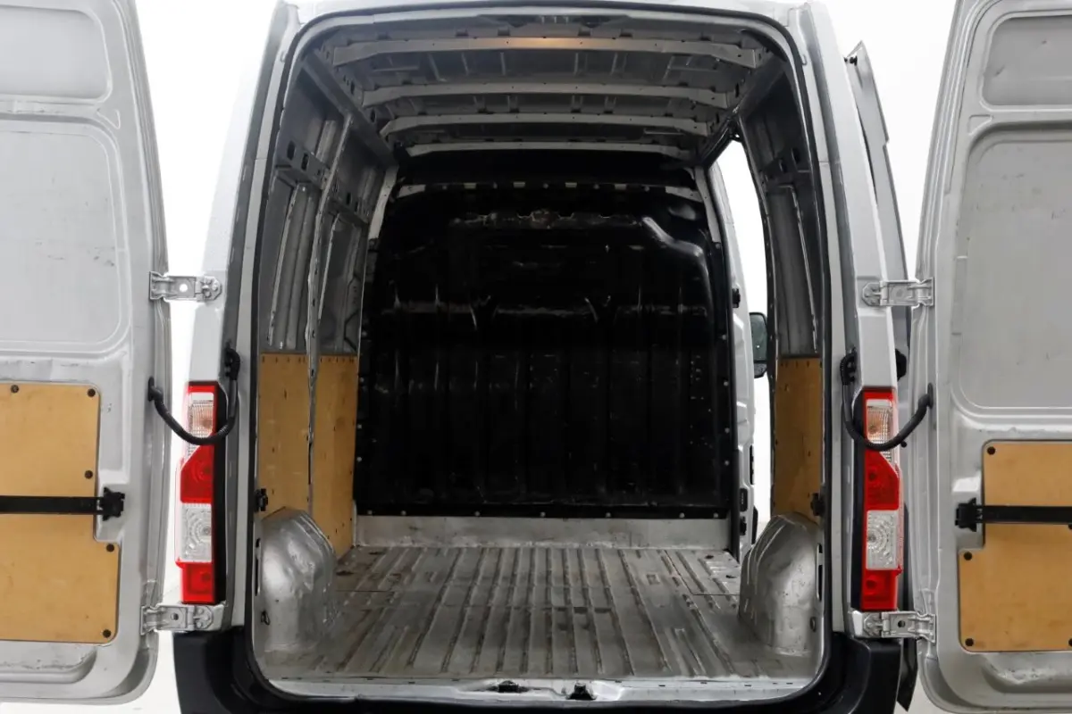 2.3 dCi 135pk L2H2 N-Connecta Airco/Navi/Camera 02-2024