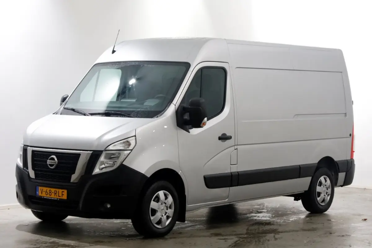 2.3 dCi 135pk L2H2 N-Connecta Airco/Navi/Camera 02-2024