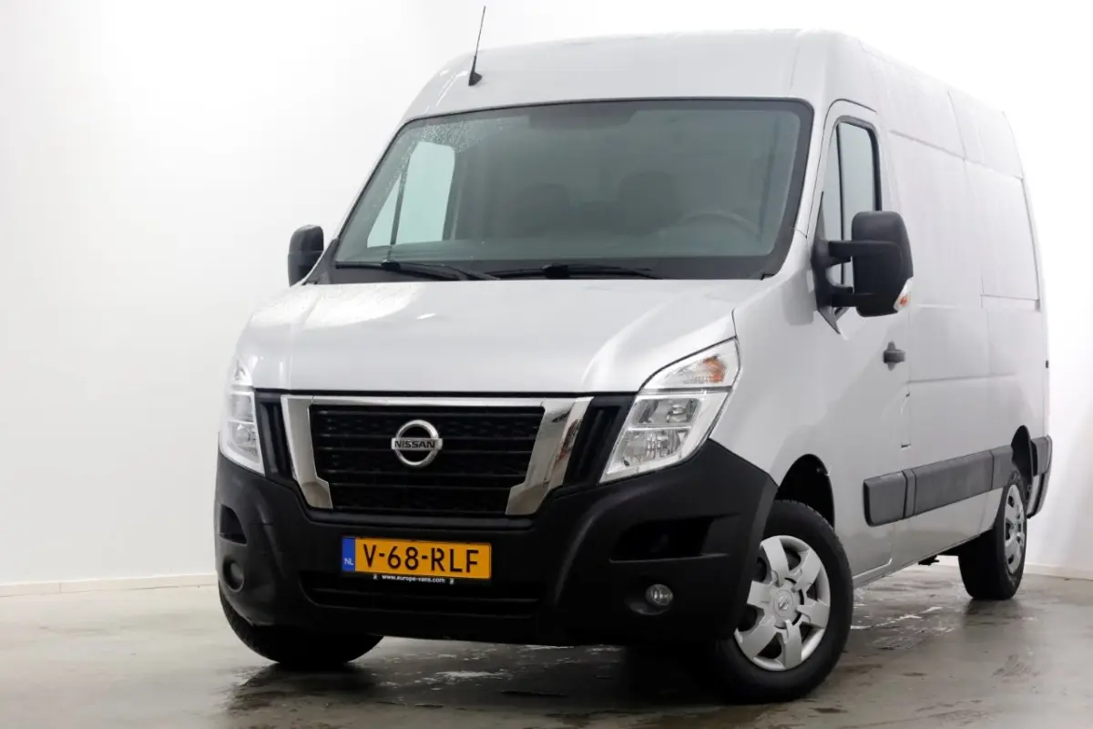 2.3 dCi 135pk L2H2 N-Connecta Airco/Navi/Camera 02-2024