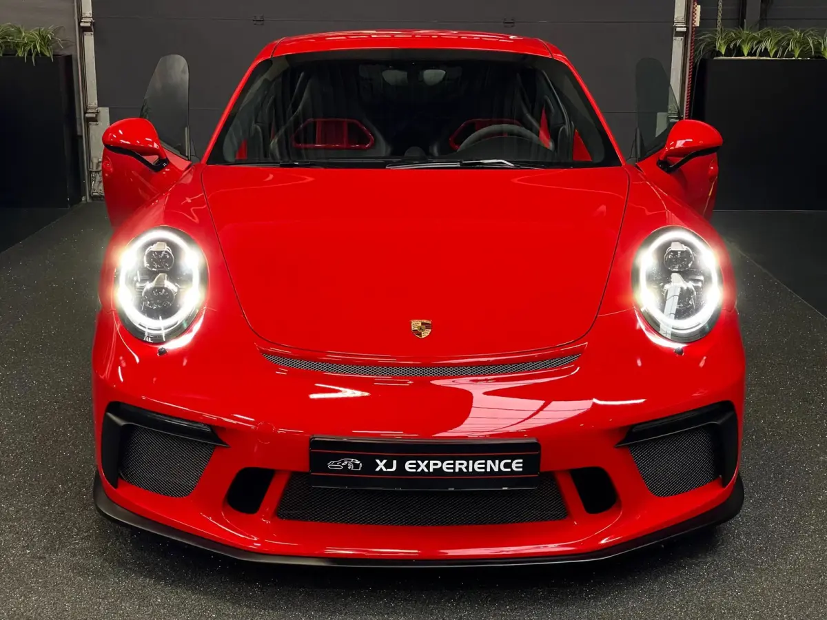 3.8 GT3 CLUBSPORT KERAMISCH CARBON STOELEN SPORTUITLAAT