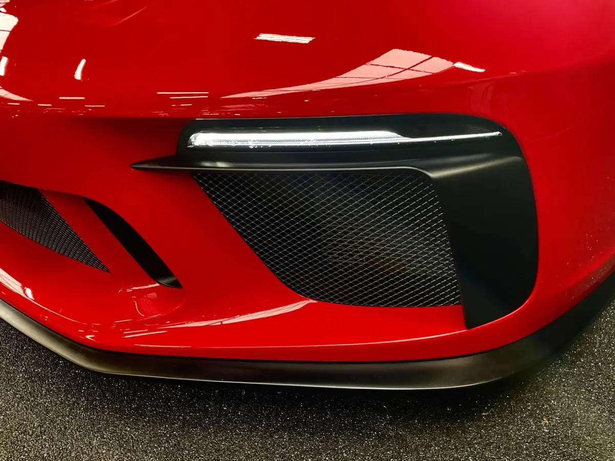 3.8 GT3 CLUBSPORT KERAMISCH CARBON STOELEN SPORTUITLAAT