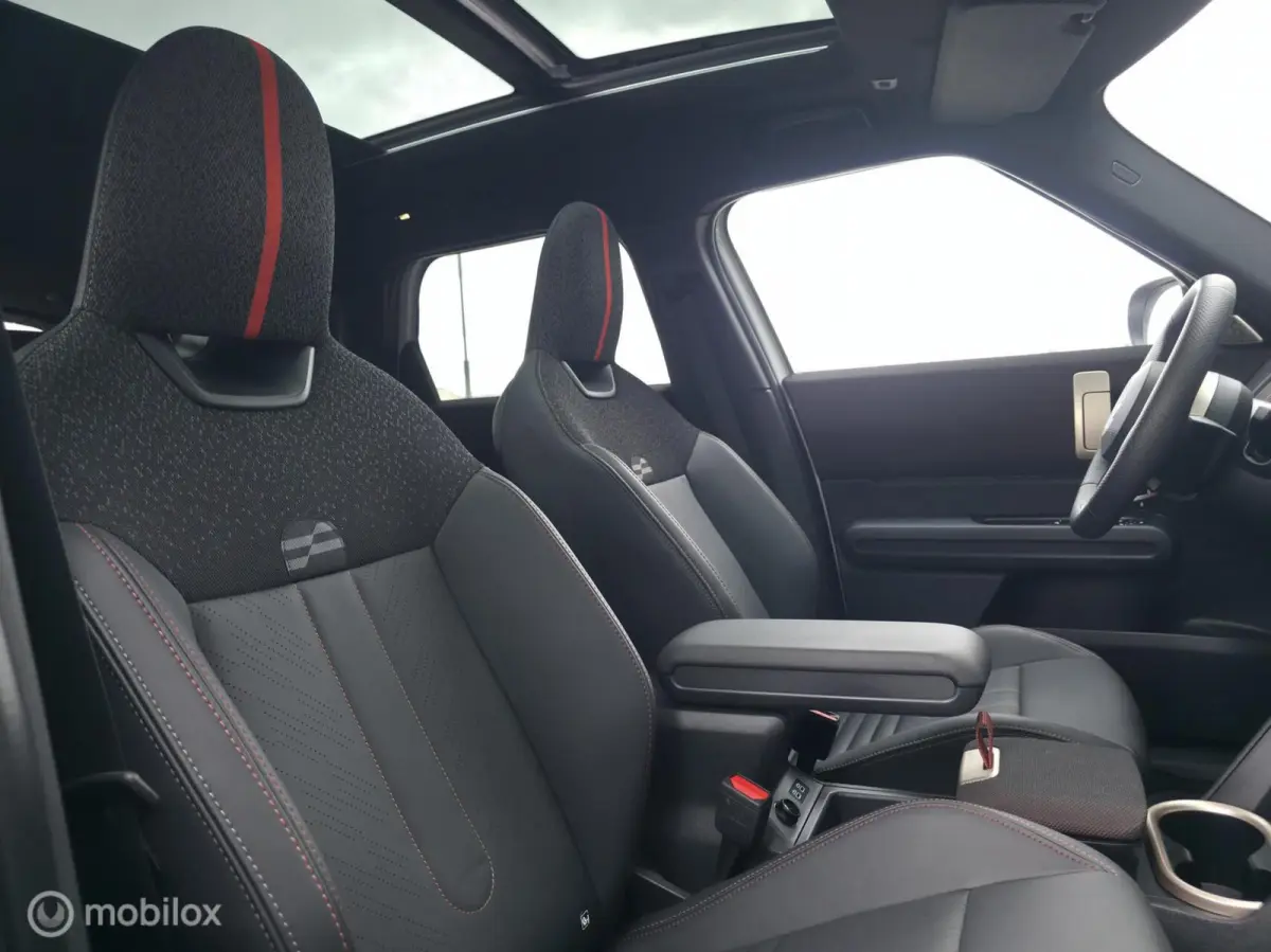 SE ALL4 JCW XL 66.5 kWh / Pano / Trekh / 360