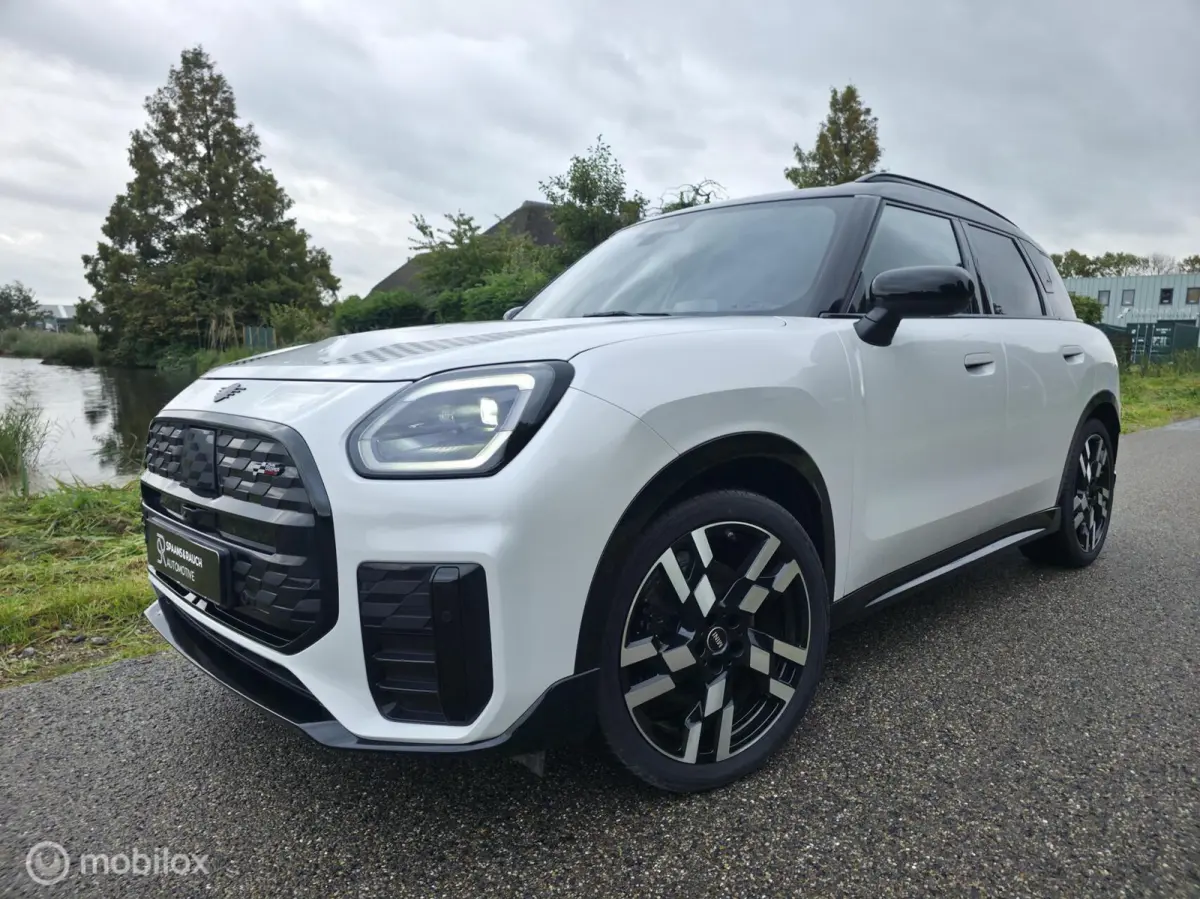 SE ALL4 JCW XL 66.5 kWh / Pano / Trekh / 360