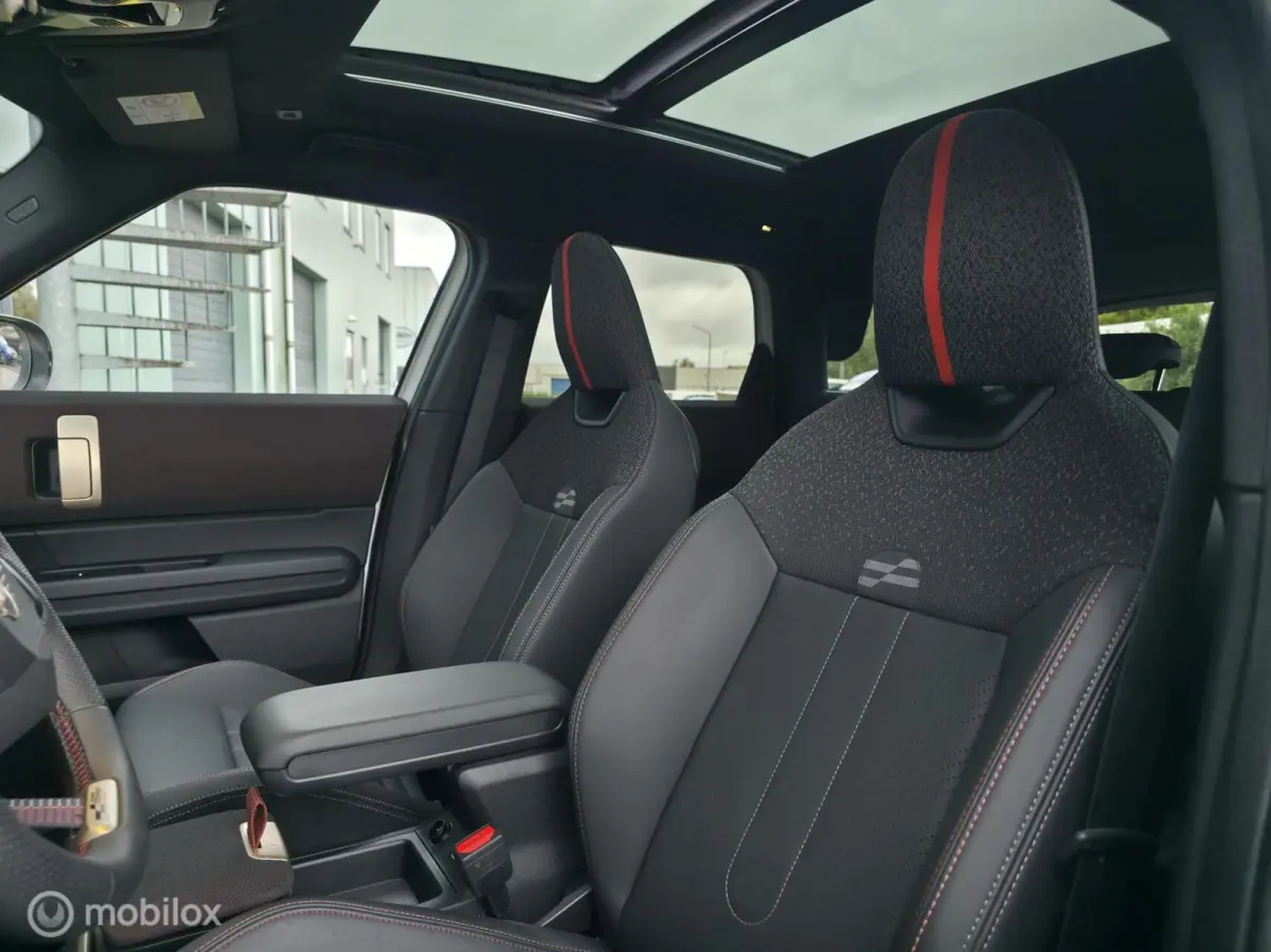 SE ALL4 JCW XL 66.5 kWh / Pano / Trekh / 360