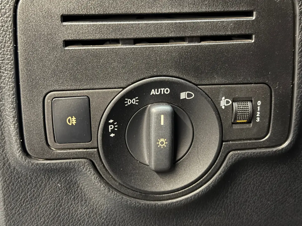 110 CDI Functional Lang Camera-Carplay-Cruise-Airco-NL AUTO-NAP