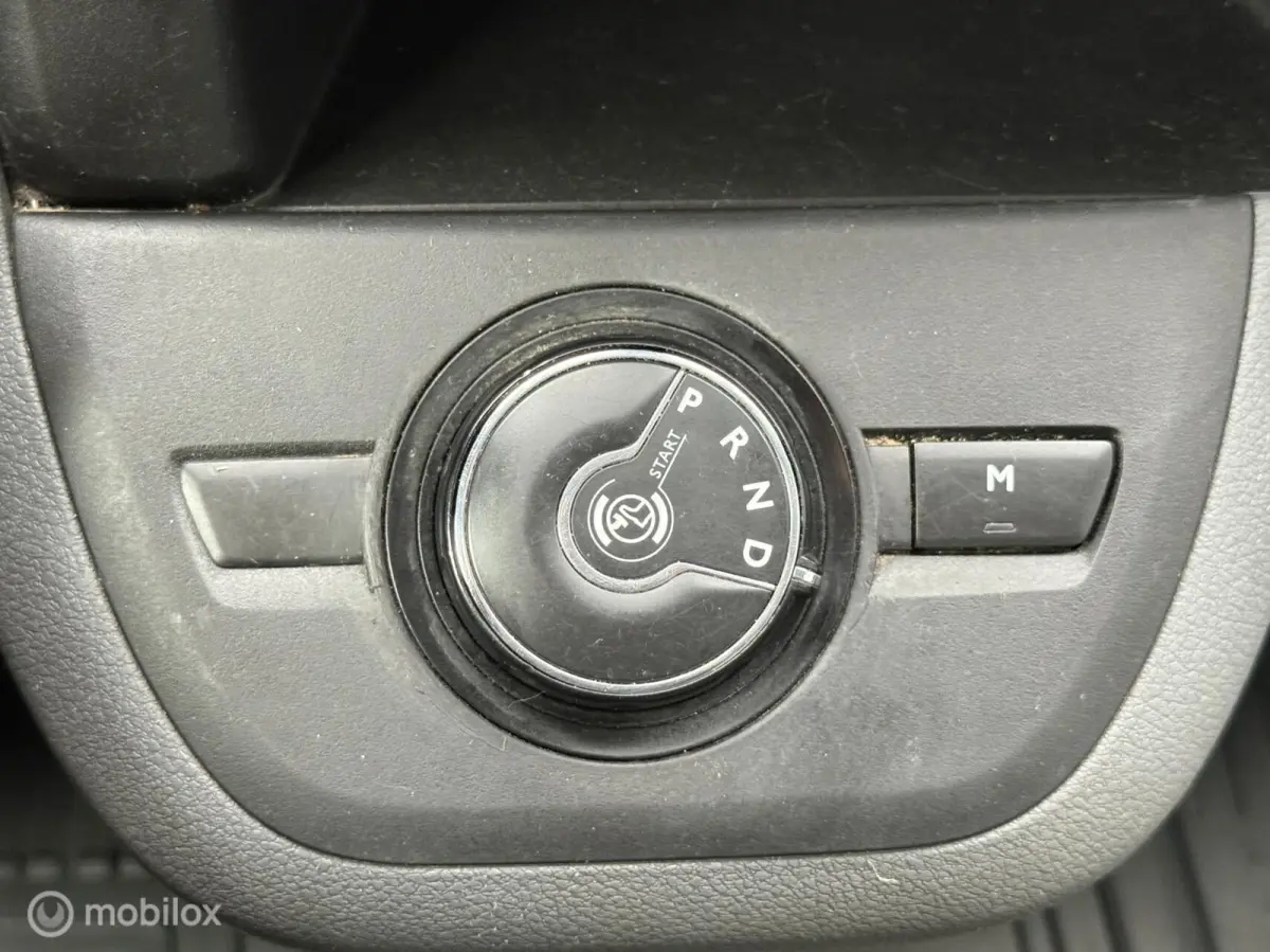 2.0 D4D|Trekhaak|StoelVwarming|Automaat