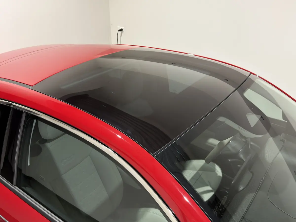 La Prima 42 kWh | Panorama dak | Apple carplay  / Android auto | JBL! premium audio |