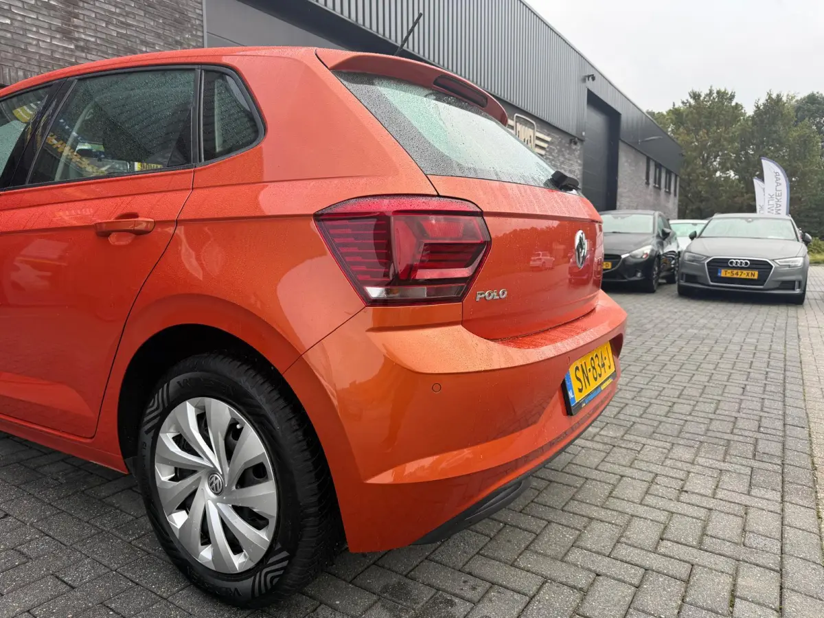1.0 TSI Comfortline Business | ACC | NAVI | CARPLAY | LAGE KM | AIRCO |