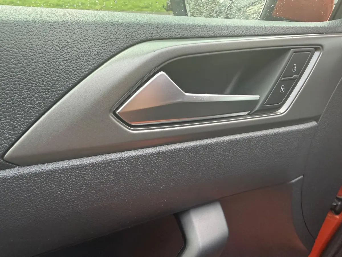 1.0 TSI Comfortline Business | ACC | NAVI | CARPLAY | LAGE KM | AIRCO |
