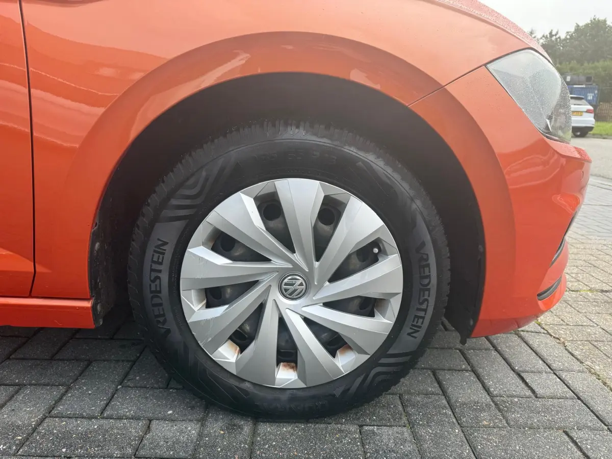 1.0 TSI Comfortline Business | ACC | NAVI | CARPLAY | LAGE KM | AIRCO |