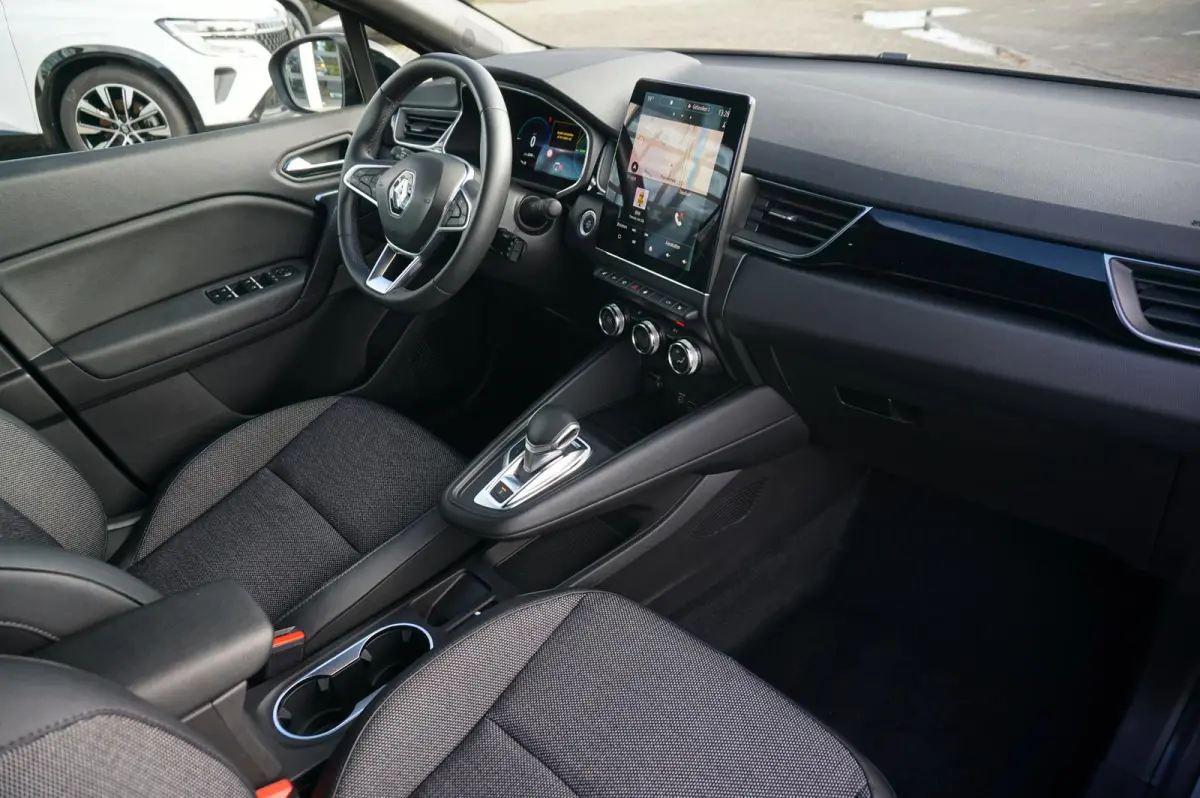 1.6 E-Tech Plug-in Hybrid 160 Rive Gauche