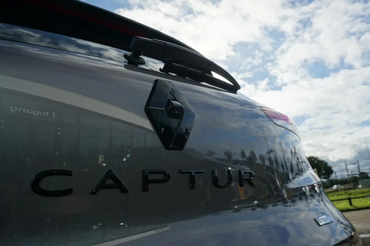 1.6 E-Tech Plug-in Hybrid 160 Rive Gauche
