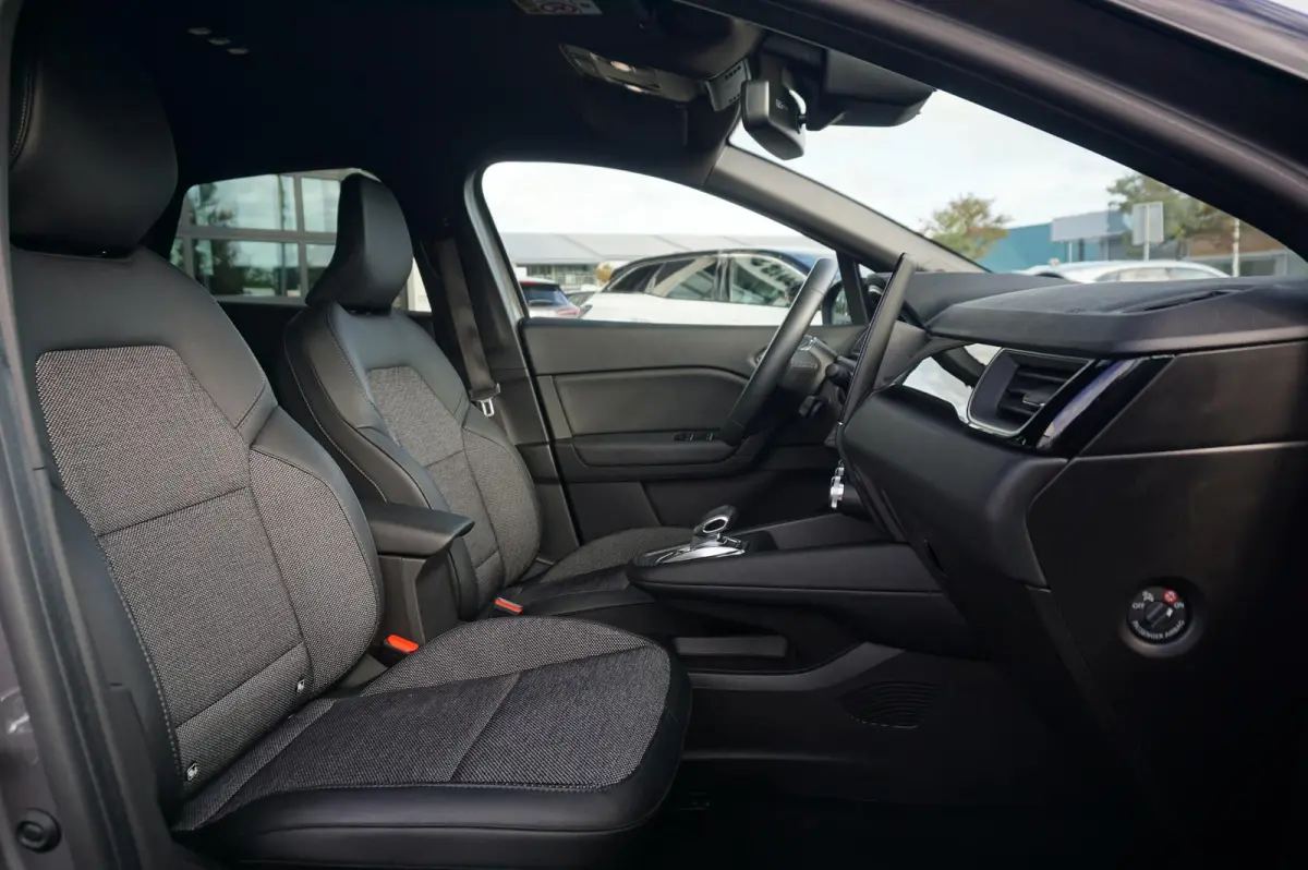1.6 E-Tech Plug-in Hybrid 160 Rive Gauche