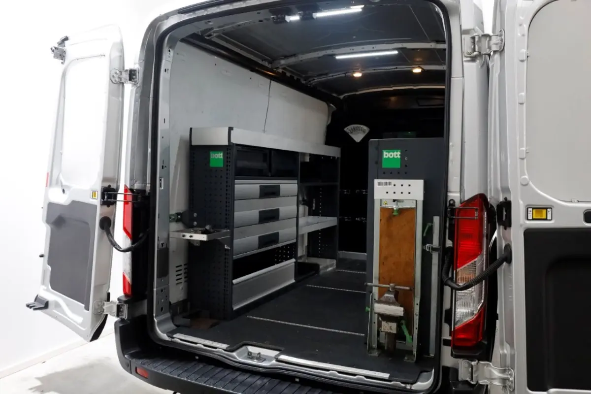 2.0 TDCI L2H2 Trend Airco/Navi/Inrichting 12-2019