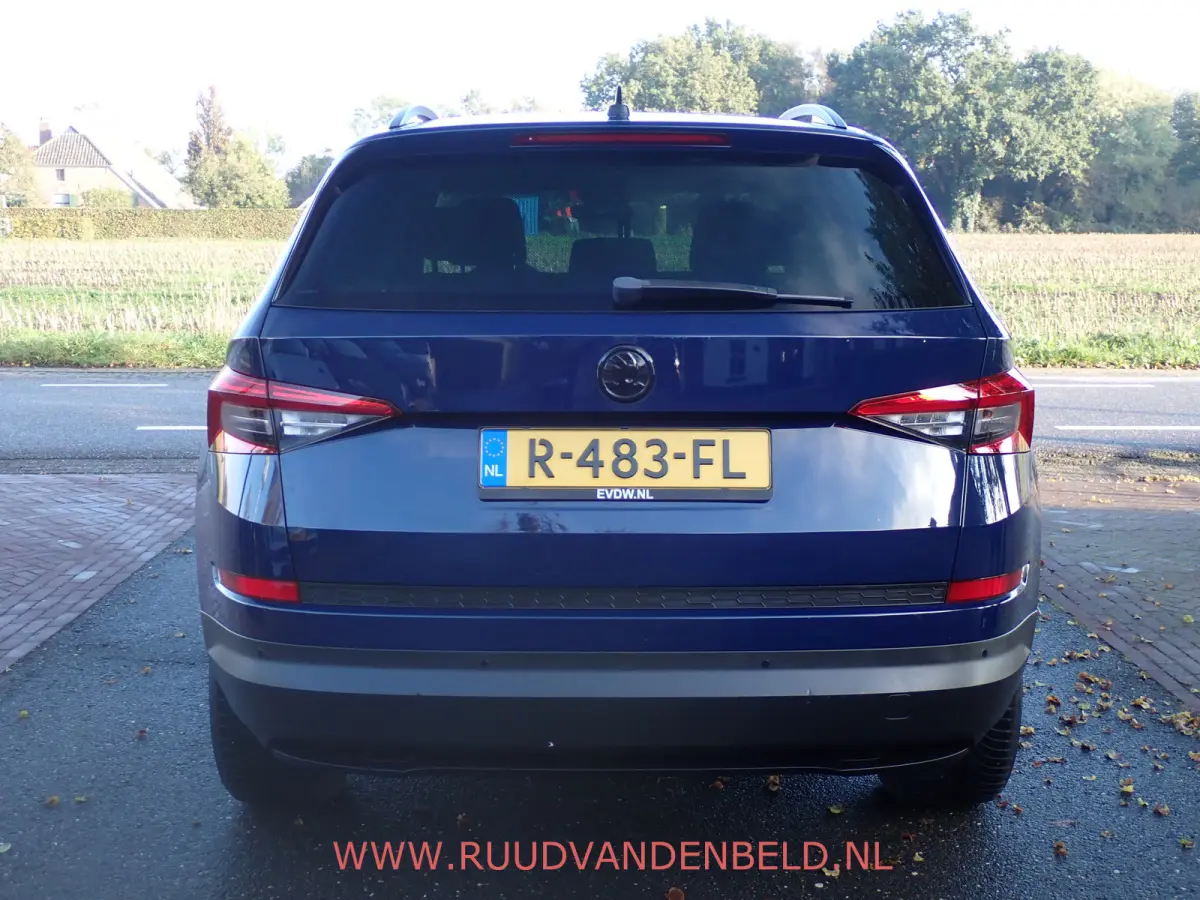 1.4TSI ACT Style ACC / CARPLAY / PDC / 19''