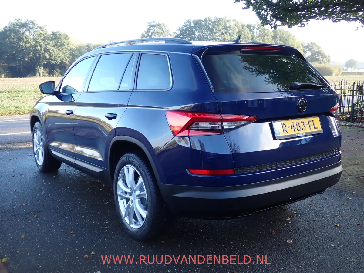1.4TSI ACT Style ACC / CARPLAY / PDC / 19''