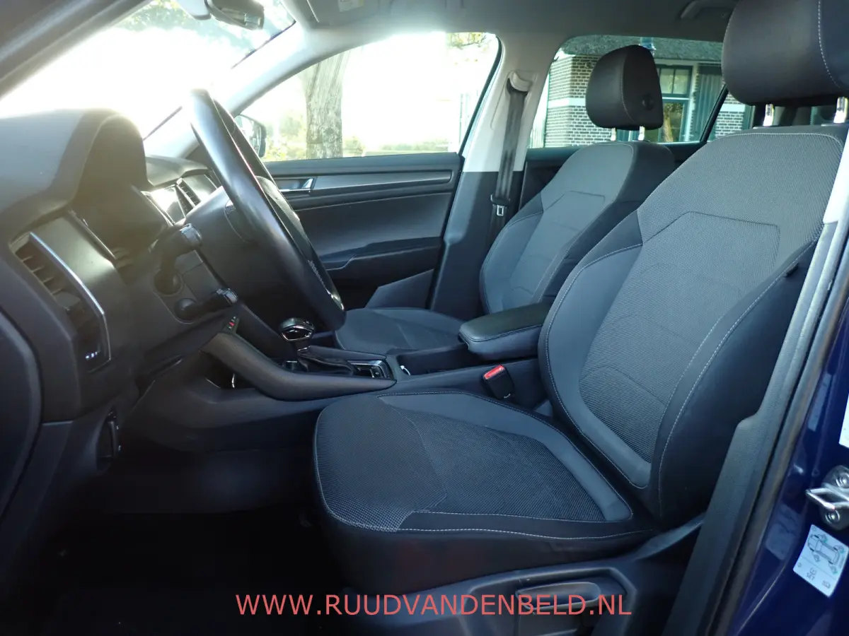 1.4TSI ACT Style ACC / CARPLAY / PDC / 19''