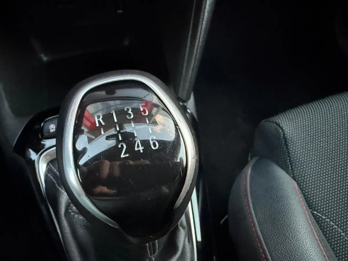 1.2 GS Line | LED | 360 Camera | Parksens | Carplay | Leder | Two Tone |
