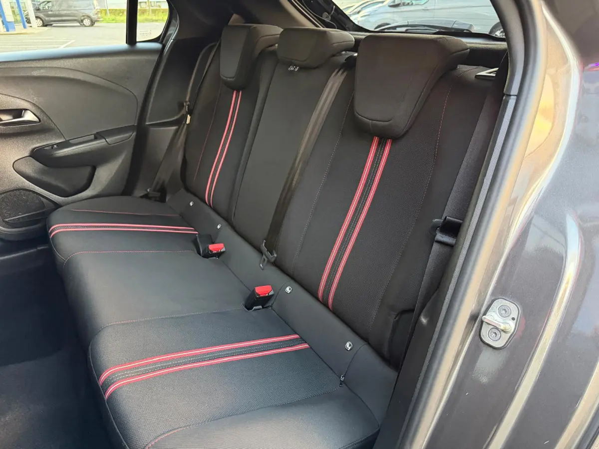 1.2 GS Line | LED | 360 Camera | Parksens | Carplay | Leder | Two Tone |