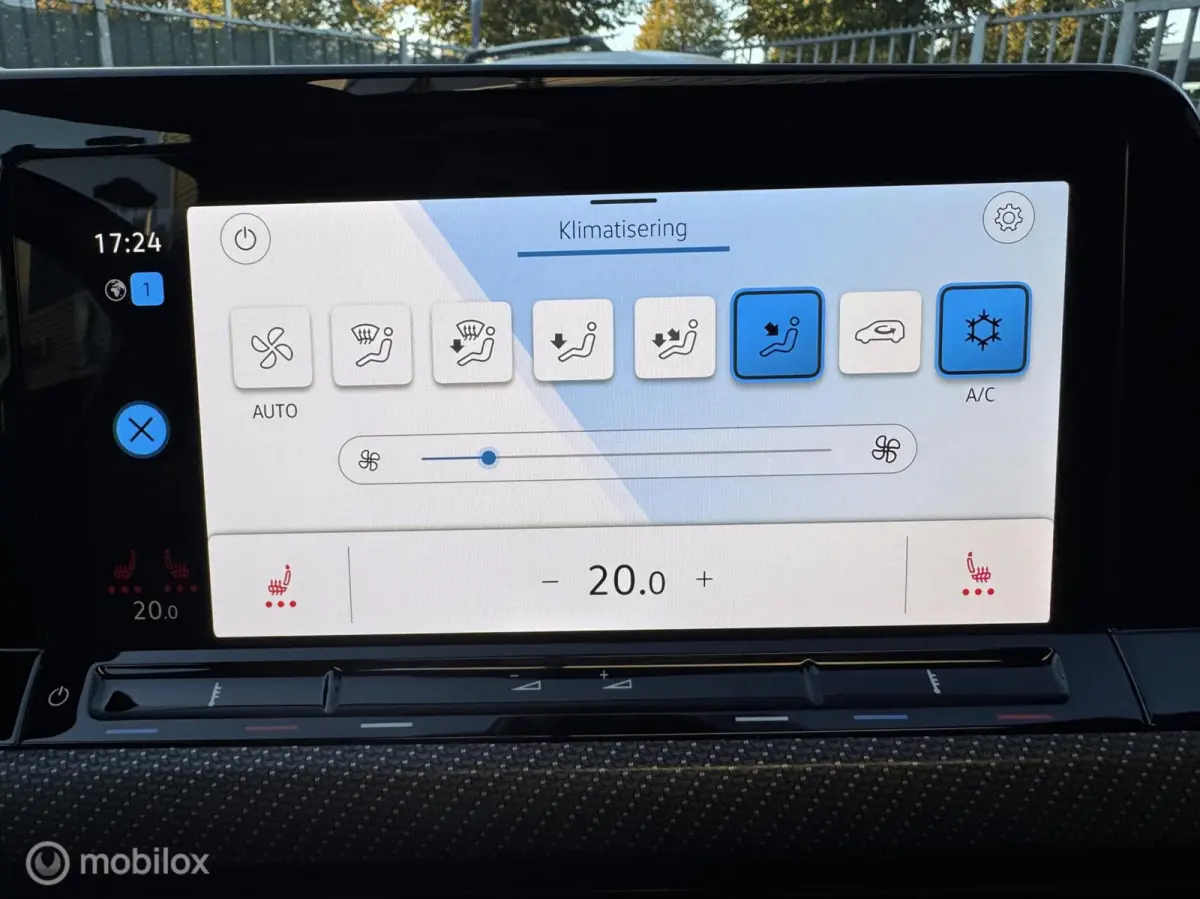 1.5 eTSI R-Line / PANO/CAM/CARPLAY/ACC