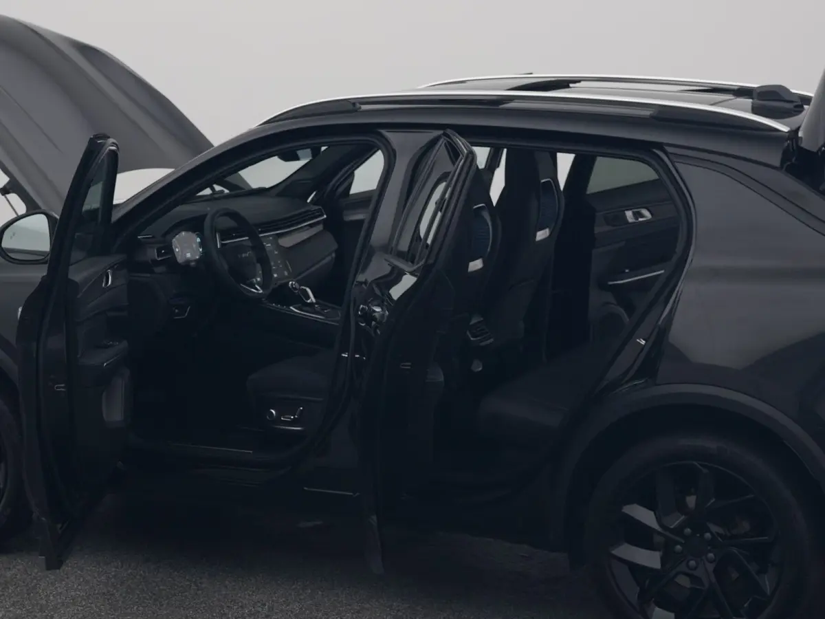 1.5 Plug-in Hybrid | 360° | BLACK | ZWARTE HEMEL | STUURVERWARMING | NLD AUTO