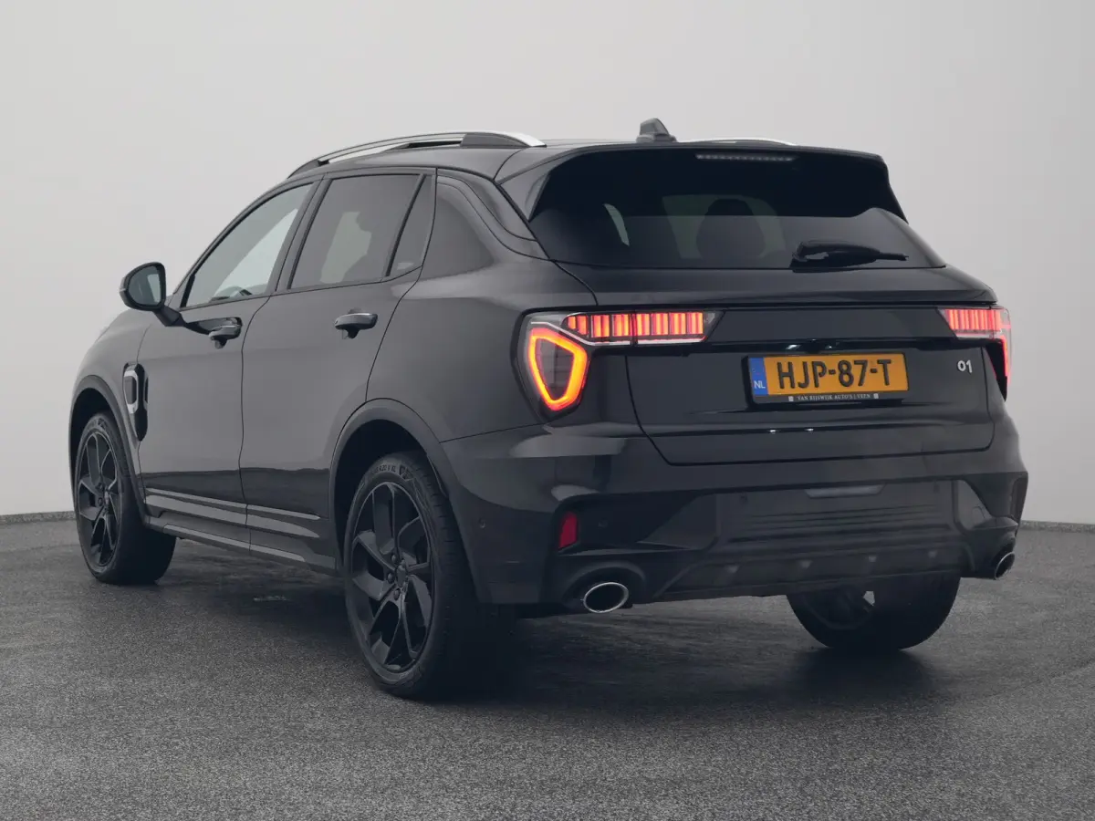 1.5 Plug-in Hybrid | 360° | BLACK | ZWARTE HEMEL | STUURVERWARMING | NLD AUTO