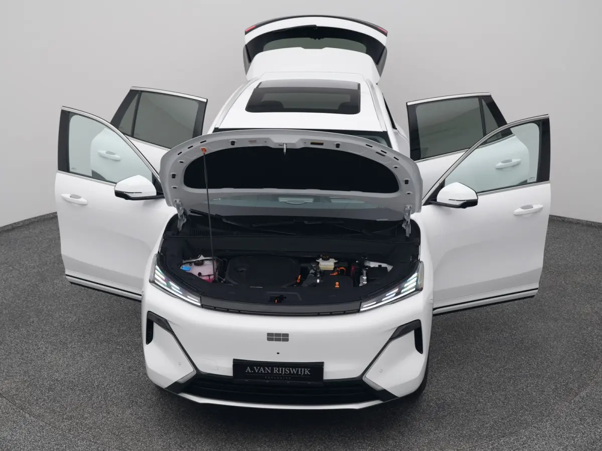NEW | 1.5 Max+ | 18x BESCHIKBAAR | 136 KM ELEKTRISCH | PANO | HUD | ADAPTIVE | STOEL- EN STUURVERW. + VENT. + MASSAGE