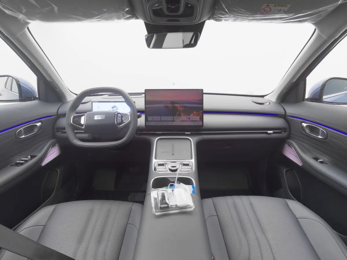 NEW | 1.5 Max+ | 18x BESCHIKBAAR | 136 KM ELEKTRISCH | PANO | HUD | ADAPTIVE | STOEL- EN STUURVERW. + VENT. + MASSAGE