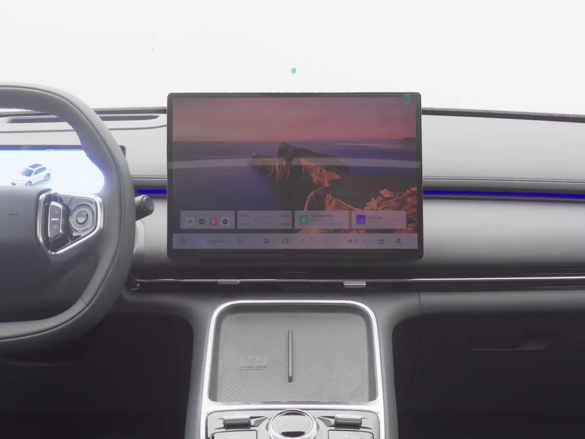 NEW | 1.5 Max+ | 18x BESCHIKBAAR | 136 KM ELEKTRISCH | PANO | HUD | ADAPTIVE | STOEL- EN STUURVERW. + VENT. + MASSAGE