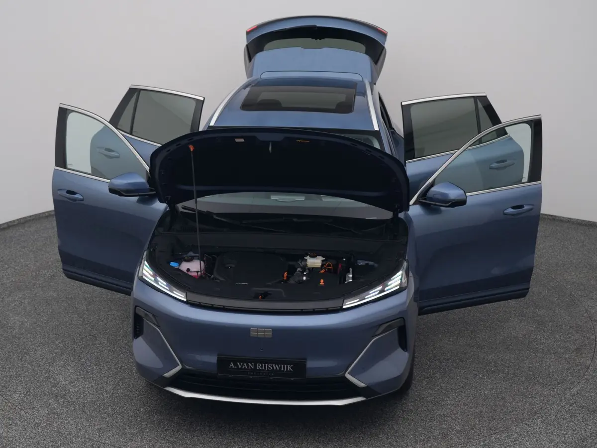 NEW | 1.5 Max+ | 18x BESCHIKBAAR | 136 KM ELEKTRISCH | PANO | HUD | ADAPTIVE | STOEL- EN STUURVERW. + VENT. + MASSAGE