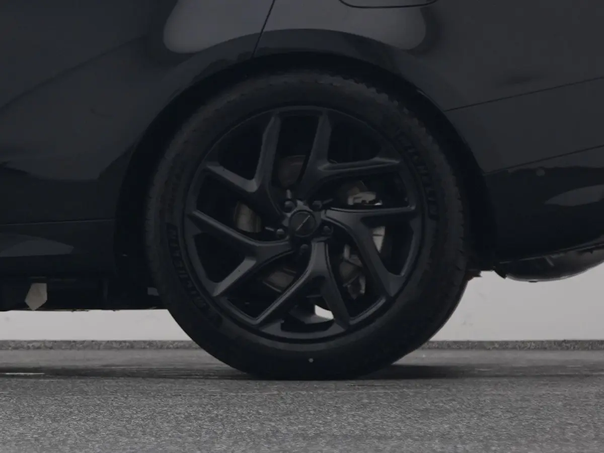 3.0 P460e SE PHEV | PANO | 360° | MERIDIAN | MEMORY | LUCHTVERING | STOEL- EN STUURVERW.