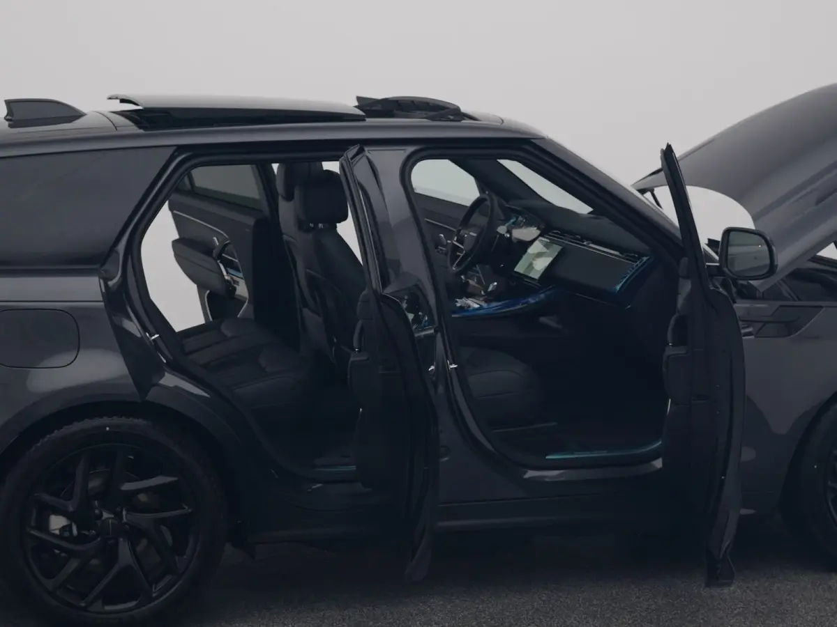 3.0 P460e SE PHEV | PANO | 360° | MERIDIAN | MEMORY | LUCHTVERING | STOEL- EN STUURVERW.