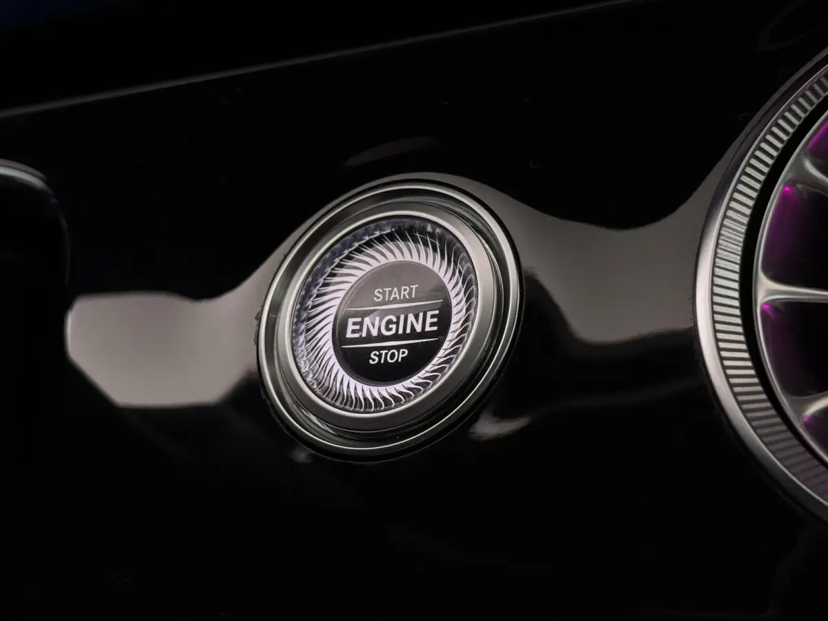 AMG 63 S 4MATIC+ Premium | Premium pakket | AMG Dynamic Plus | AMG Track Pace | Keramisch | Burmester 3D | AMG Carbon Exterieur | AMG Aerodynamica | 21-Inch | Carbon ombouw