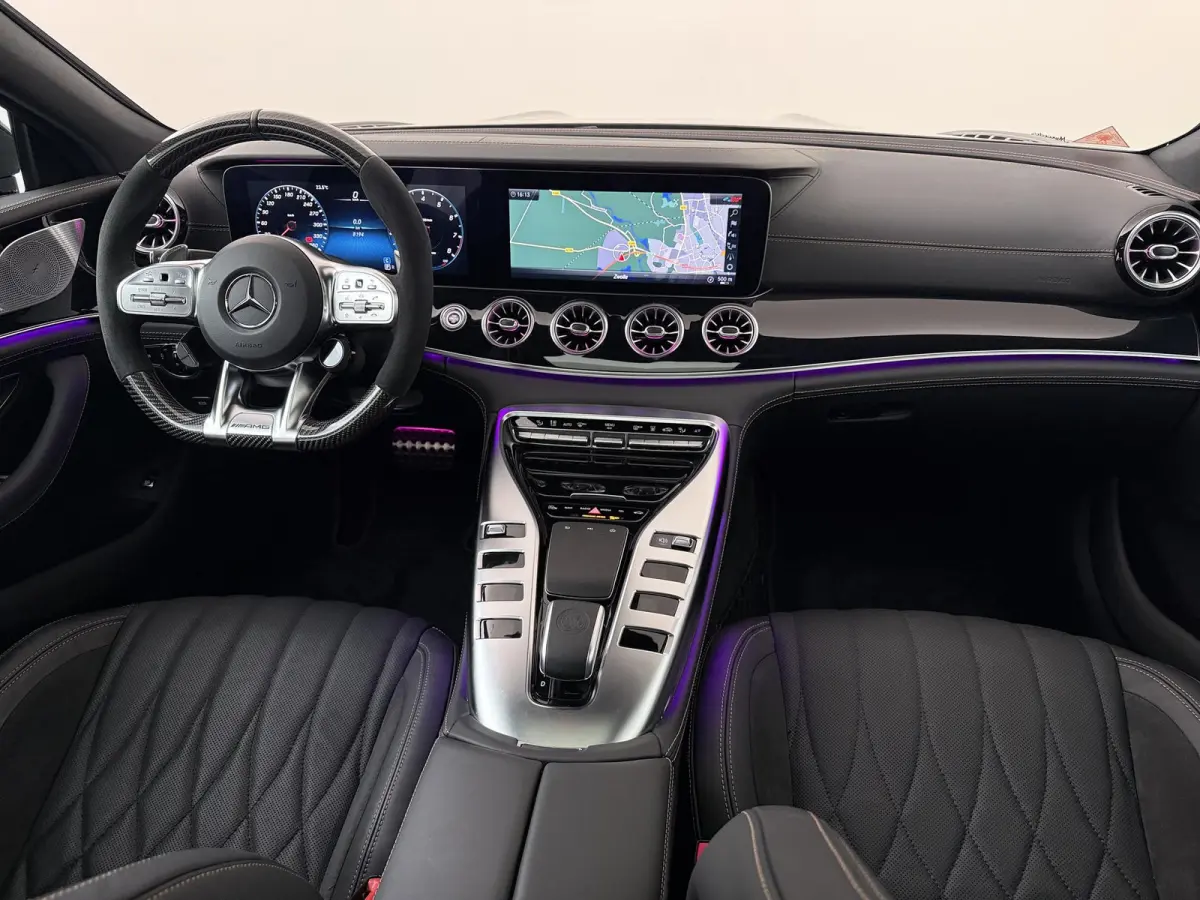 AMG 63 S 4MATIC+ Premium | Premium pakket | AMG Dynamic Plus | AMG Track Pace | Keramisch | Burmester 3D | AMG Carbon Exterieur | AMG Aerodynamica | 21-Inch | Carbon ombouw