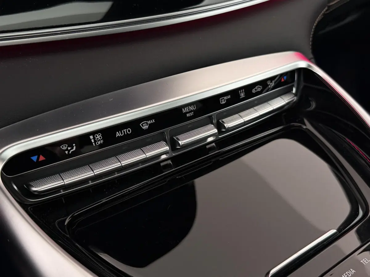 AMG 63 S 4MATIC+ Premium | Premium pakket | AMG Dynamic Plus | AMG Track Pace | Keramisch | Burmester 3D | AMG Carbon Exterieur | AMG Aerodynamica | 21-Inch | Carbon ombouw