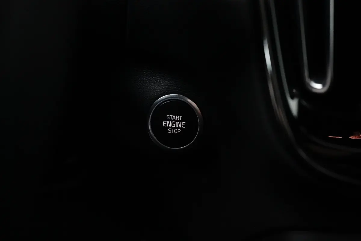 T5 Ultimate Dark Plug-In Hybrid 2WD | Trekhaak | Panoramadak | BLIS | Apple Carplay - Androud Auto | Memory | Stoel + Stuurverwarming | Harman en Kardon | PDC V+A 360 Camera
