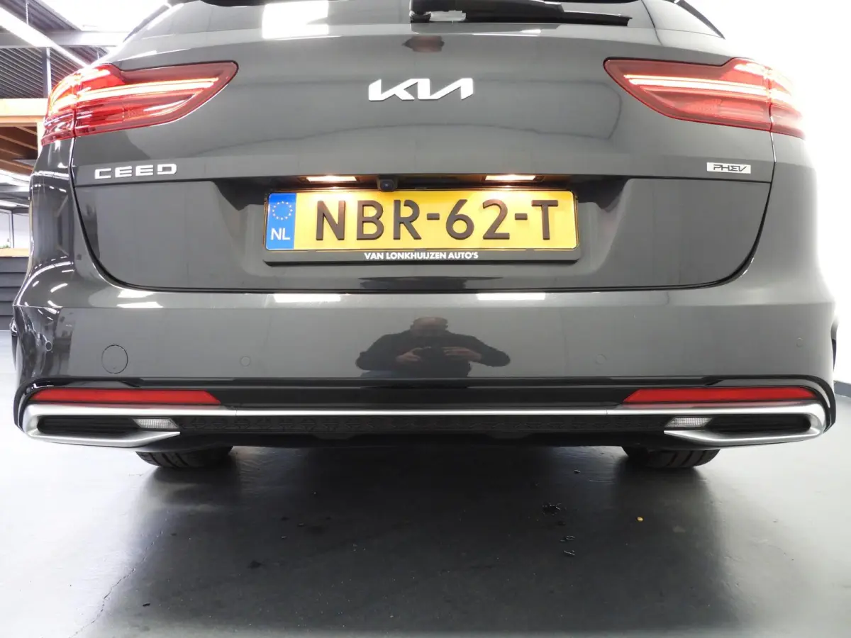 1.6 GDI PHEV Plug-In ExecutiveLine LEER/SCHUIFDAK/LED/17"LMV!