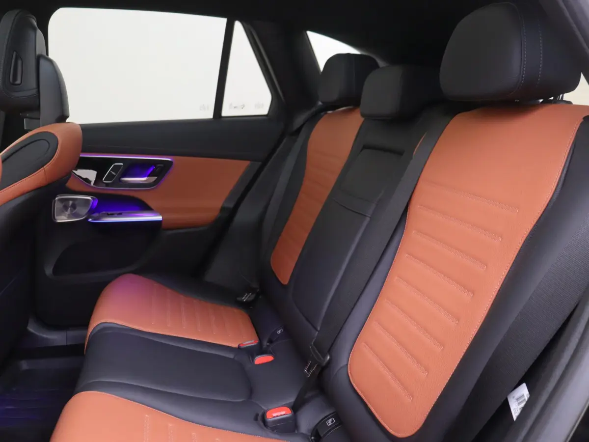 4MATIC AMG Line Premium Plus /Panoramadak /Burmester /360 Camera /HUD /Elek. Trekhaak
