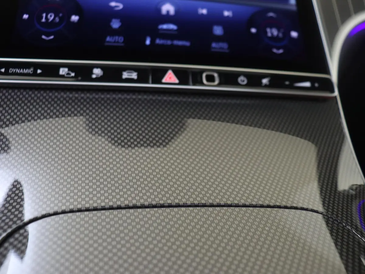 4MATIC AMG Line Premium Plus /Panoramadak /Burmester /360 Camera /HUD /Elek. Trekhaak