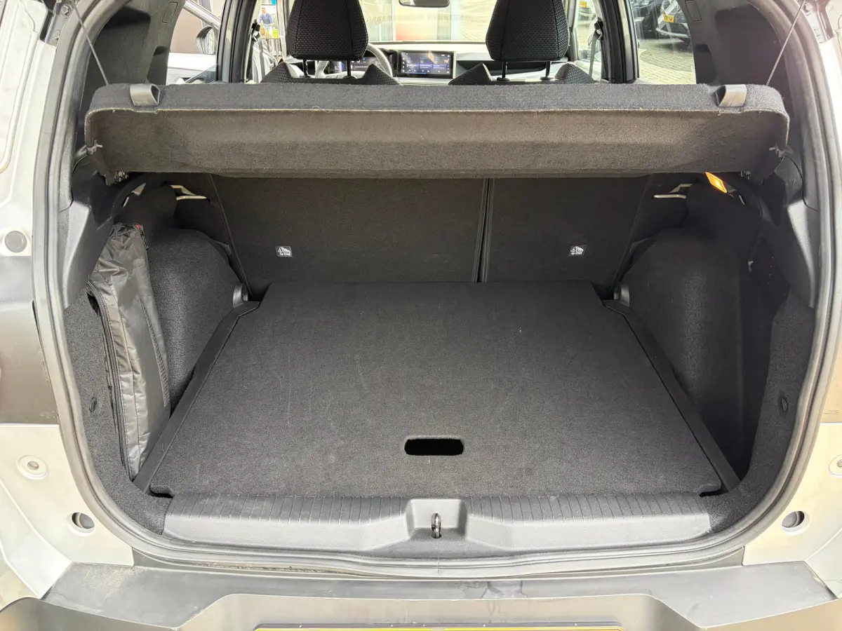 1.2 Turbo Hybrid 145 PK GS | 2+6 JAAR GARANTIE| STUUR, STOEL EN VOORRUITVERWARMING| DODEHOEK DETECTIE| COMFORTSTOELEN| NAVIGATIE + APPLE CARPLAY/ANDROID AUTO| CAMERA + PARKEERSENSOREN| DRAAD