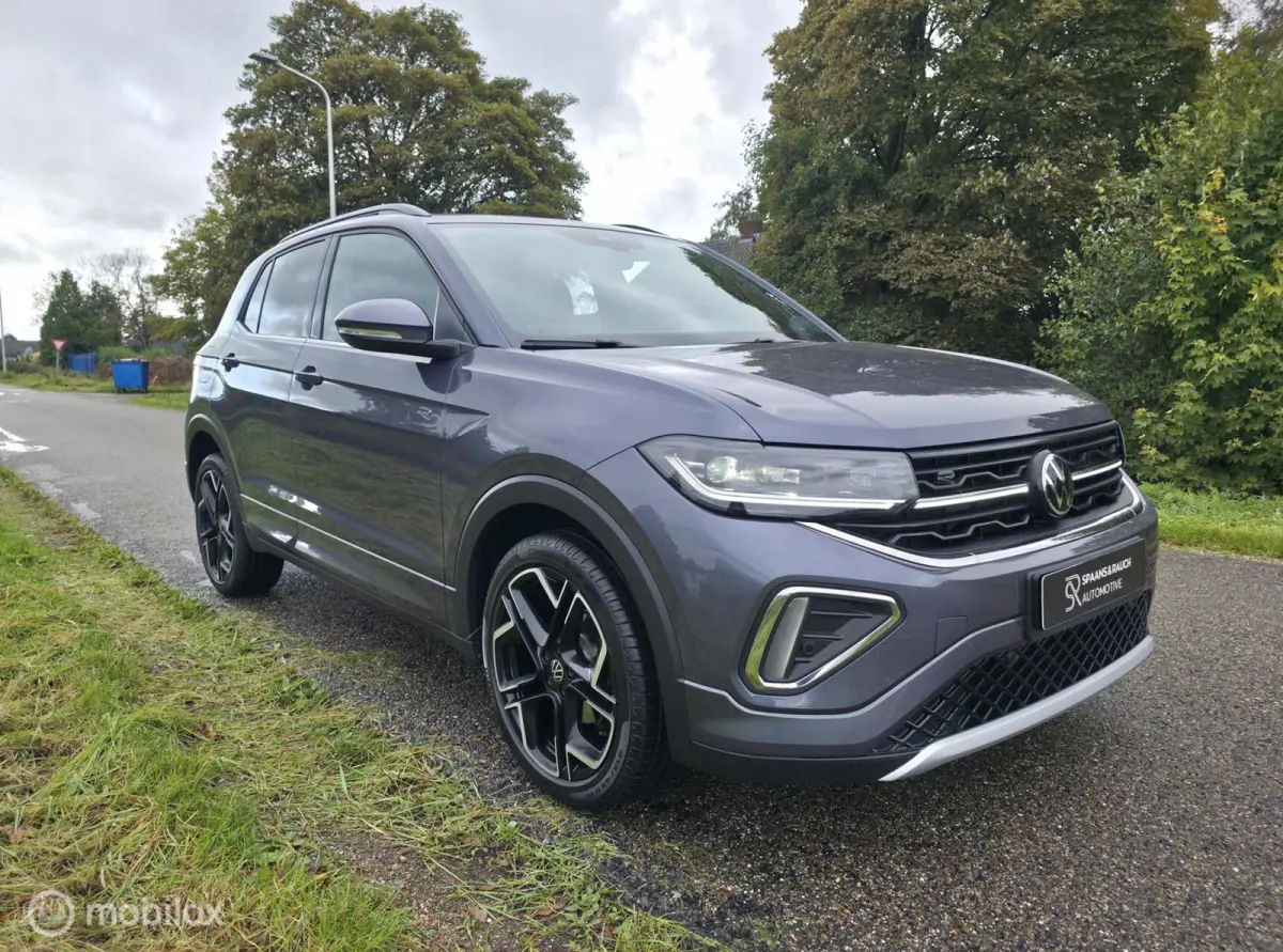 1.0 TSI R-Line / Luxe / Carplay / Camera